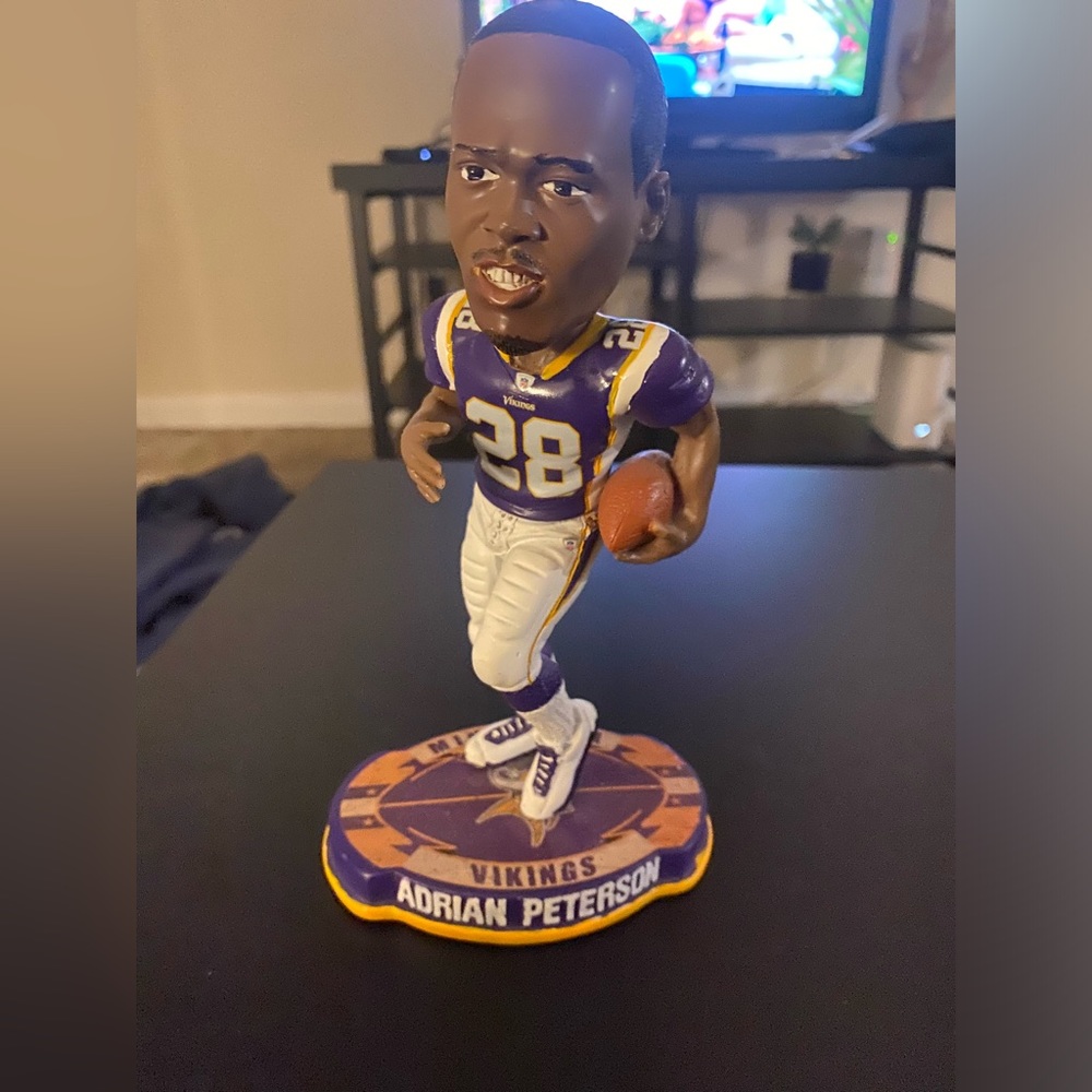 Adrian Peterson “Legends of the Field” #72 of 2012